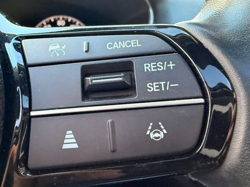 Used 2022 Honda Civic EX-L image 20