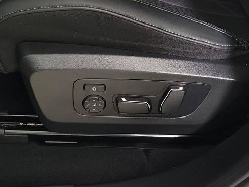 Used 2025 BMW X3 xDrive30i AWD/4WD image 18