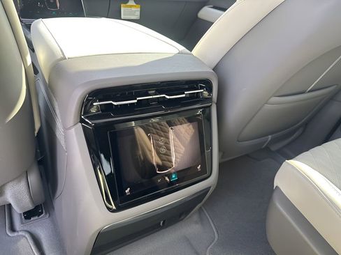 New 2026 Cadillac Escalade IQL Luxury image 21