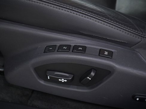 Used 2016 Volvo XC60 T5 Premier w/ Protection Package image 29