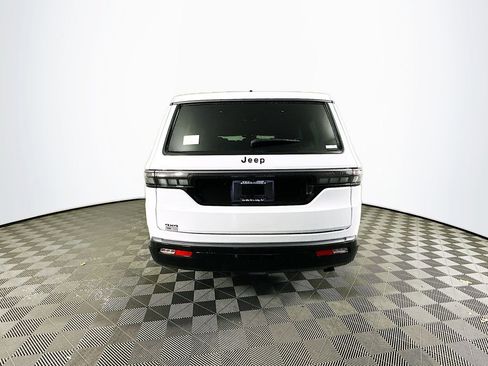 New 2026 Jeep Grand Wagoneer Limited w/ Premium Group II AWD/4WD image 9
