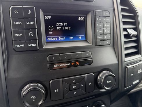 Used 2017 Ford F150 XL w/ Equipment Group 101A Mid AWD/4WD image 27