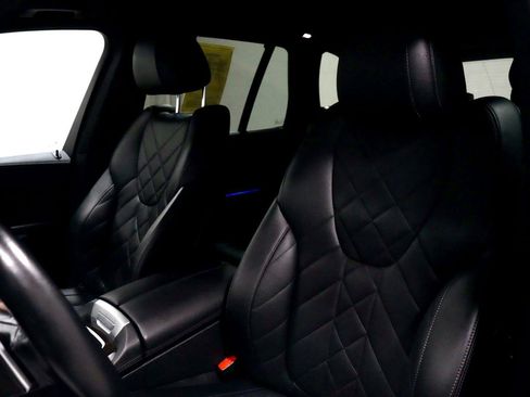 Certified 2023 BMW X5 xDrive45e image 5