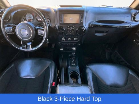 Used 2017 Jeep Wrangler Unlimited Sahara image 13