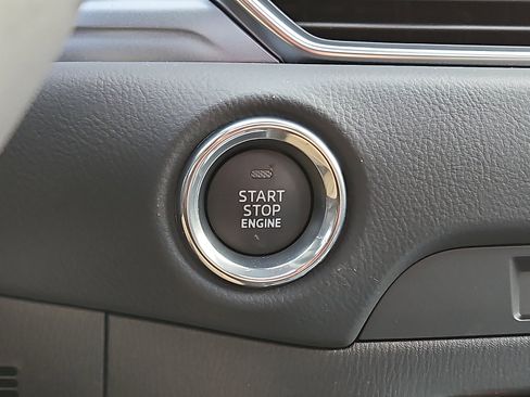 New 2025 MAZDA CX-5 AWD 2.5 S w/ Preferred Package image 17