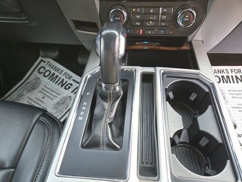 Used 2020 Ford F150 Lariat image 23