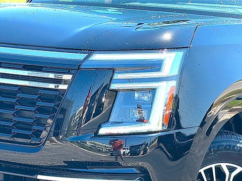 New 2026 Nissan Armada SL AWD/4WD image 4