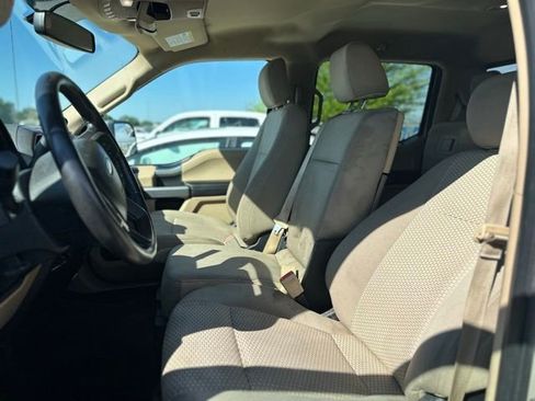 Used 2018 Ford F150 XLT w/ Equipment Group 302A Luxury image 9