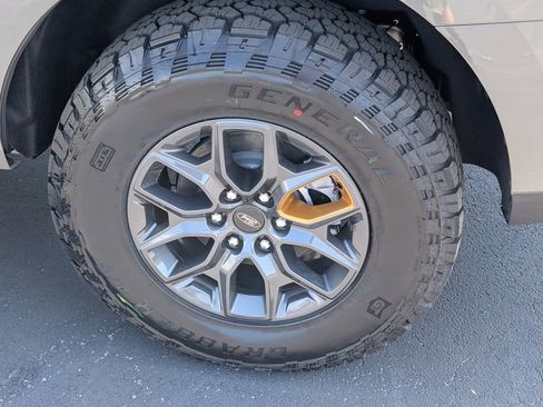 New 2026 Ford Expedition Tremor image 19