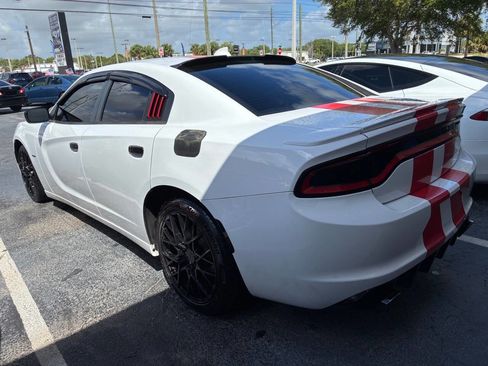 Used 2016 Dodge Charger R/T image 6