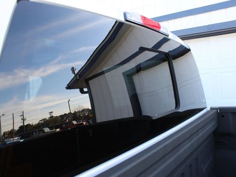 Used 2018 Ford F150 Lariat w/ Equipment Group 502A Luxury image 25