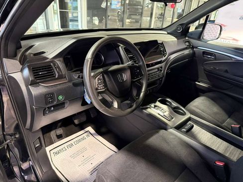 Used 2022 Honda Pilot Sport image 38