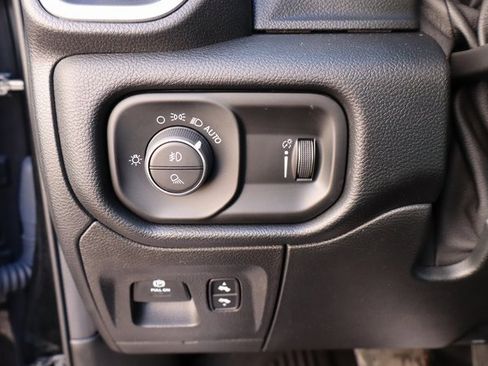 Used 2020 RAM 1500 Big Horn image 12