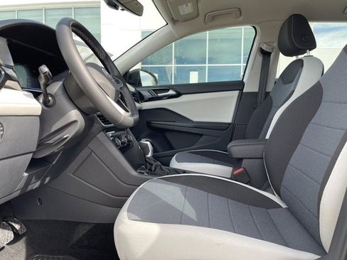 New 2025 Volkswagen Taos S image 17