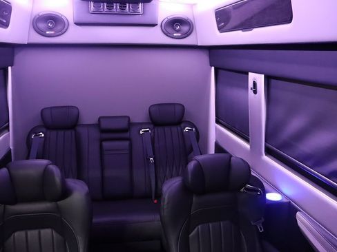Used 2024 RAM ProMaster 3500 w/ Advanced Safety Group FWD image 71