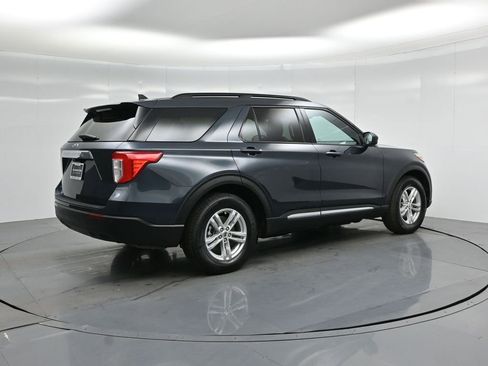 Certified 2022 Ford Explorer XLT image 28