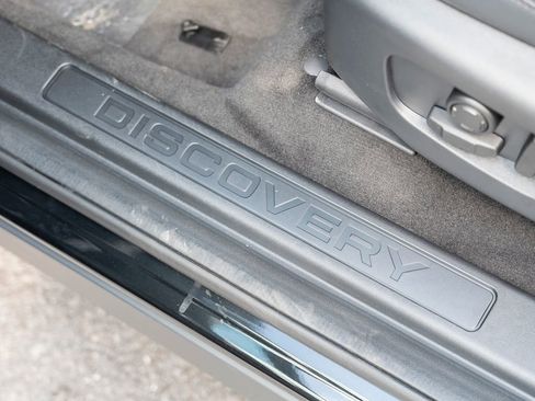 New 2025 Land Rover Discovery Sport S image 16