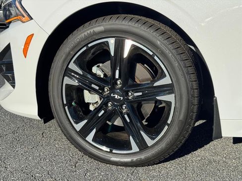 Used 2023 Kia K5 GT-Line w/ GT-Line Premium Package image 9