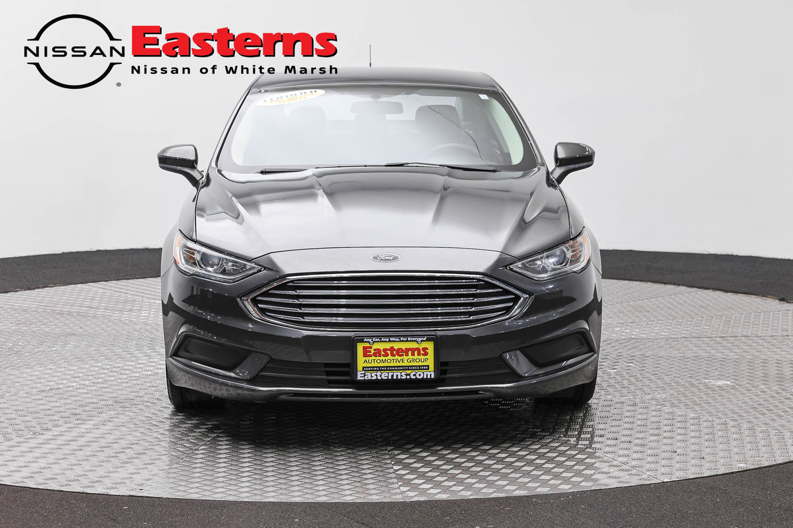 Used 2018 Ford Fusion S FWD image 2