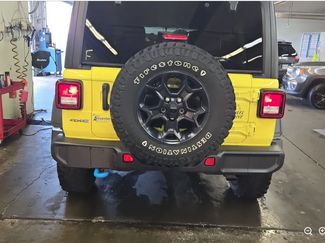 Used 2023 Jeep Wrangler Unlimited w/ Cold Weather Group AWD/4WD video 5