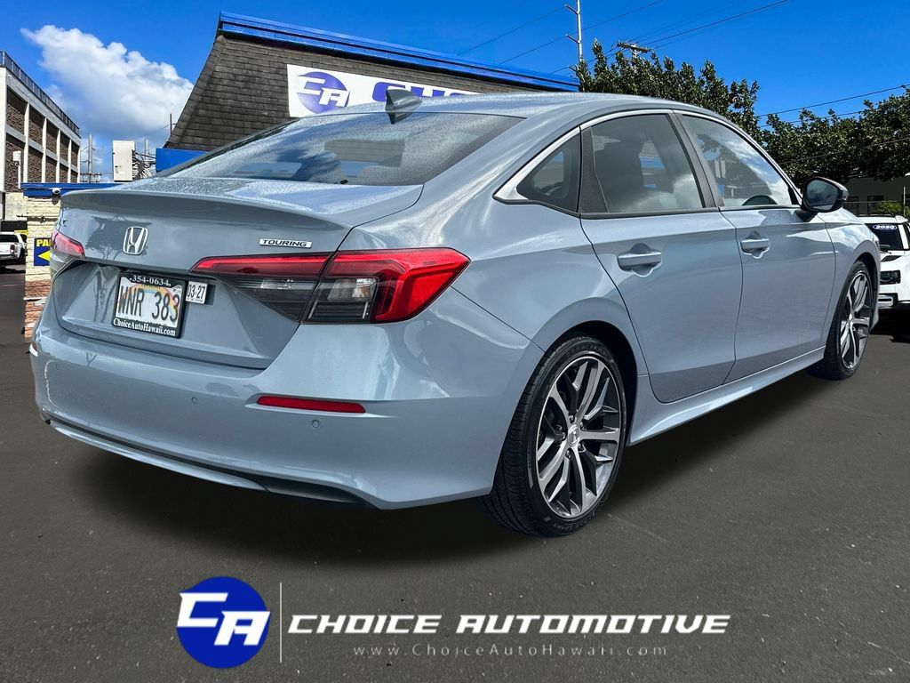 Used 2022 Honda Civic Touring image 7