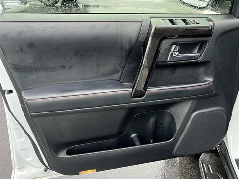 Used 2024 Toyota 4Runner TRD Off-Road image 24