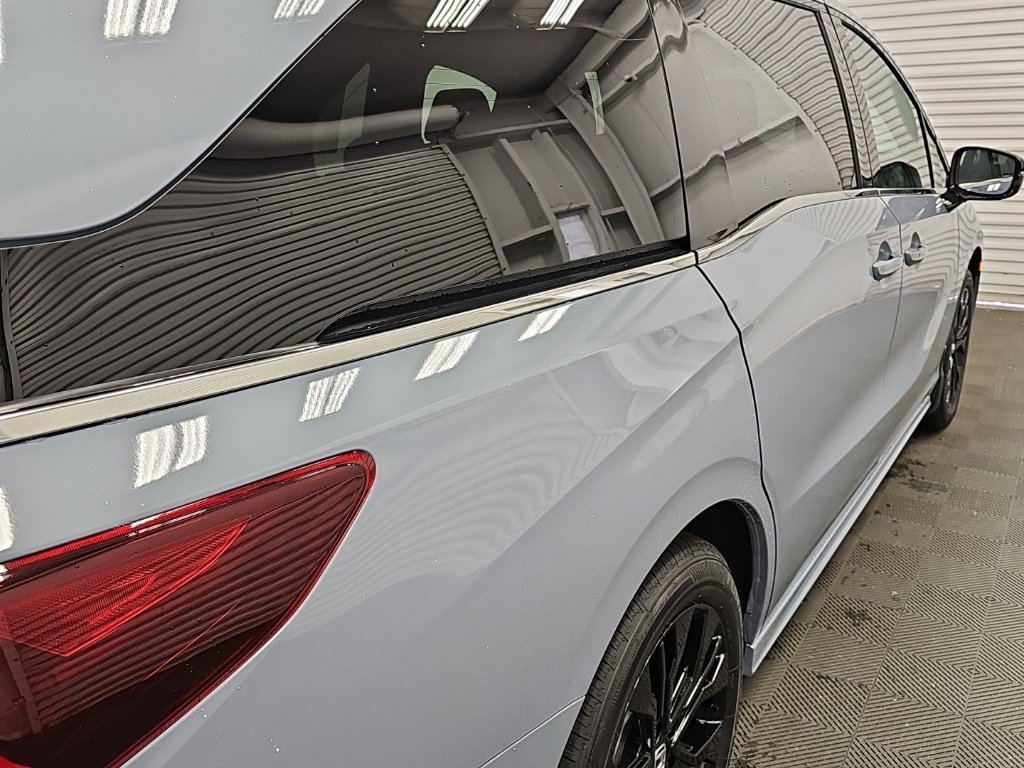 New 2027 Honda Odyssey Sport-L image 9