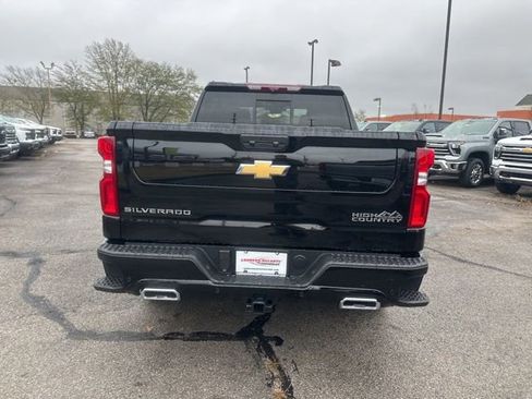 New 2026 Chevrolet Silverado 1500 High Country w/ High Country Premium Package image 4