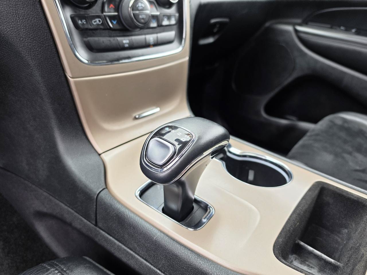 Used 2015 Jeep Grand Cherokee Altitude AWD/4WD image 20