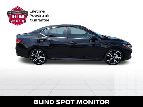 Used 2023 Nissan Sentra SR w/ SR Premium Package FWD image 8