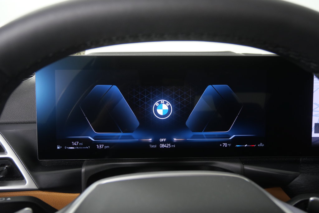 Certified 2025 BMW 330i Sedan RWD image 20
