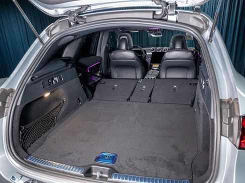 New 2025 Mercedes-Benz GLC 300 image 7