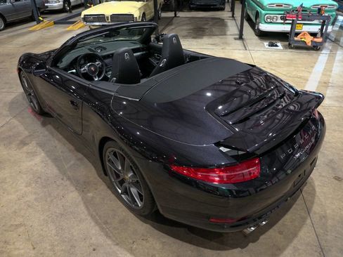 Used 2013 Porsche 911 Carrera S RWD image 15