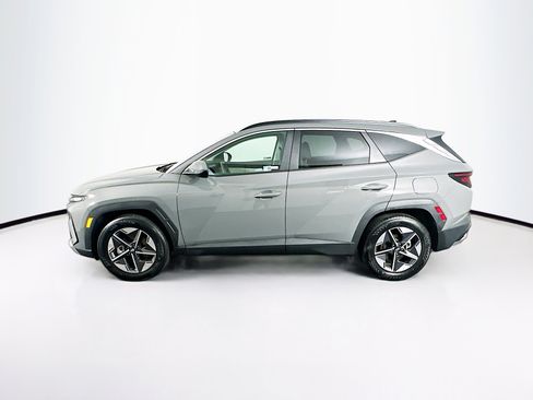 Used 2025 Hyundai Tucson SEL FWD image 4