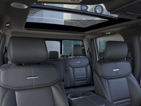 New 2025 Ford F250 Platinum AWD/4WD image 22