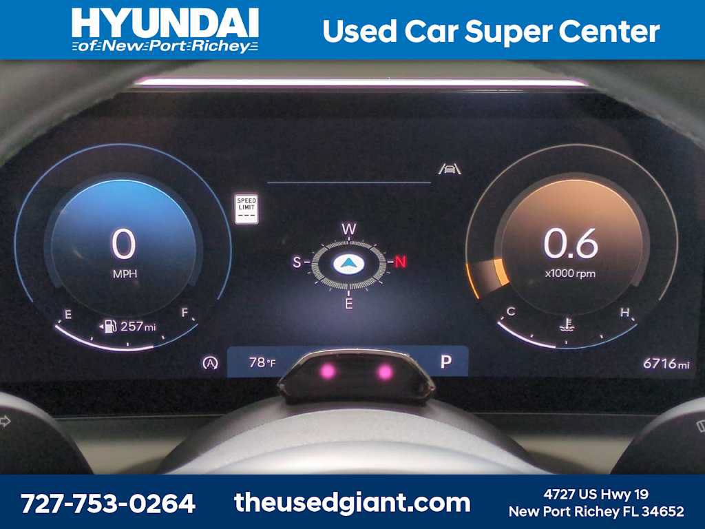 Used 2025 Hyundai Tucson Limited FWD image 32