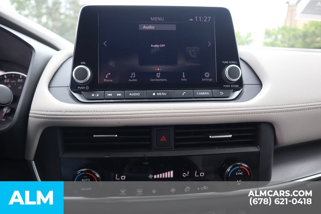 Used 2025 Nissan Rogue SV FWD image 33