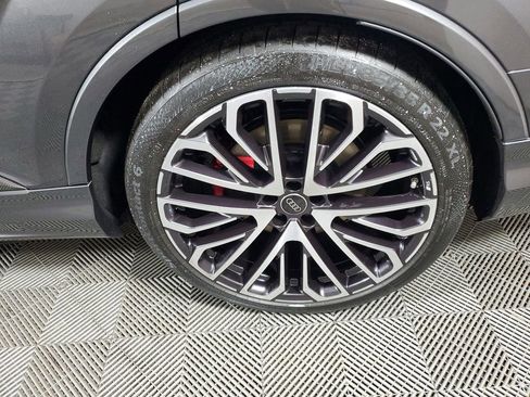 Used 2026 Audi SQ7 Prestige w/ S Sport Package image 10