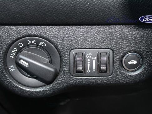 Used 2018 Dodge Challenger SRT Hellcat image 23