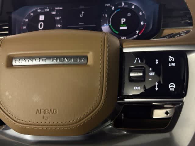 Used 2025 Land Rover Range Rover SE AWD/4WD image 30