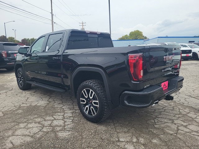 Used 2023 GMC Sierra 1500 AT4 w/ AT4 Preferred Package AWD/4WD image 11