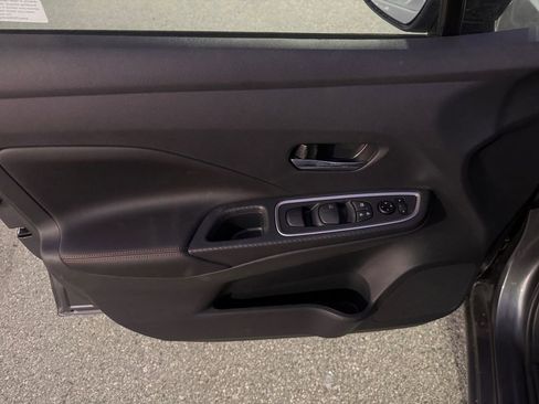 New 2025 Nissan Versa SR w/ Trunk Package image 12