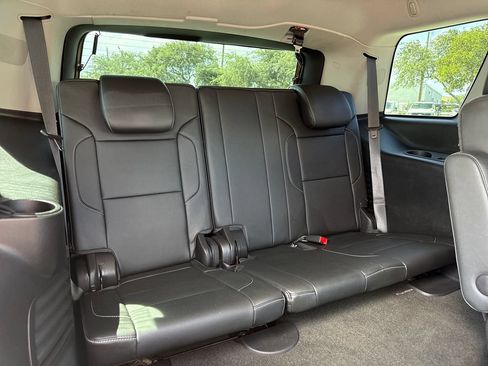 Used 2018 Chevrolet Tahoe LT RWD image 28