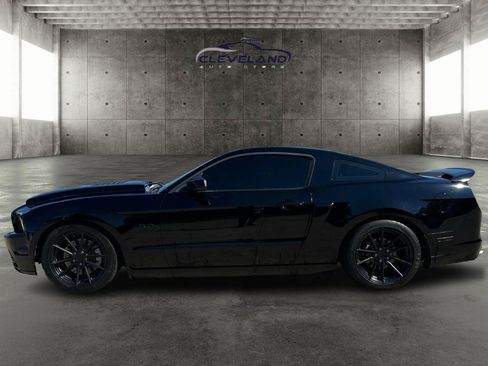 Used 2013 Ford Mustang GT Premium w/ GT Coupe Accessory Pkg 5 RWD image 6