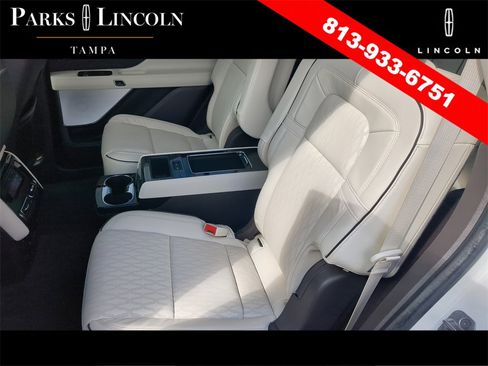 Certified 2023 Lincoln Aviator Black Label image 15