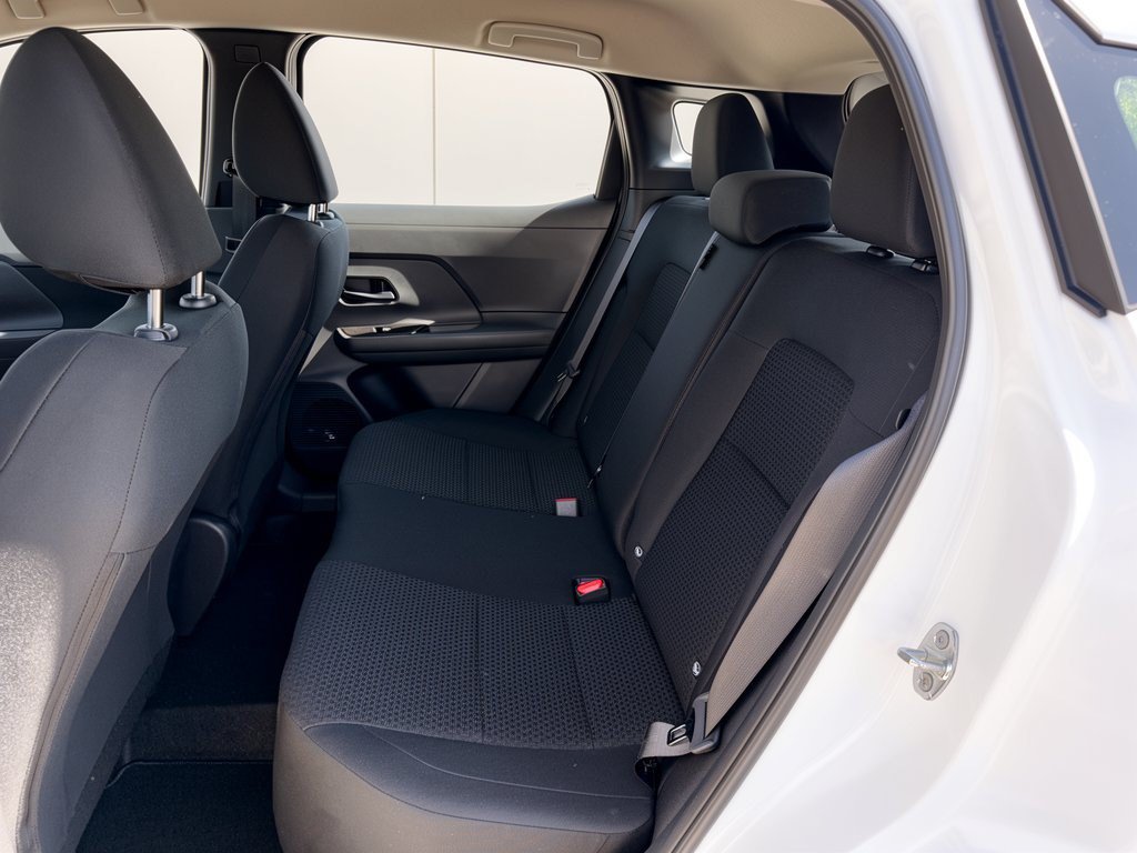 New 2027 Nissan Kicks S FWD image 25
