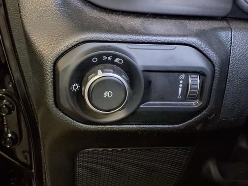 Used 2023 Jeep Wrangler Sport AWD/4WD image 18