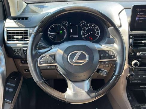 Used 2023 Lexus GX 460 Premium w/ Premium Package AWD/4WD image 14