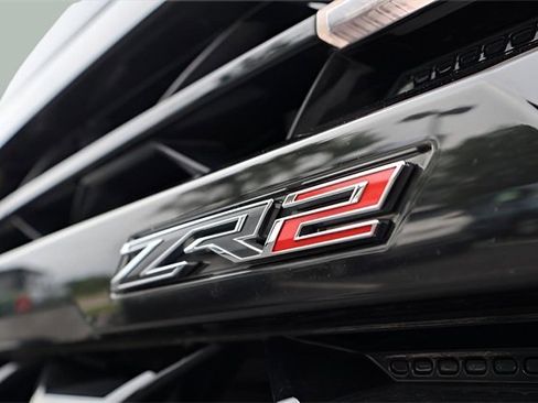 Used 2024 Chevrolet Silverado 1500 ZR2 image 11