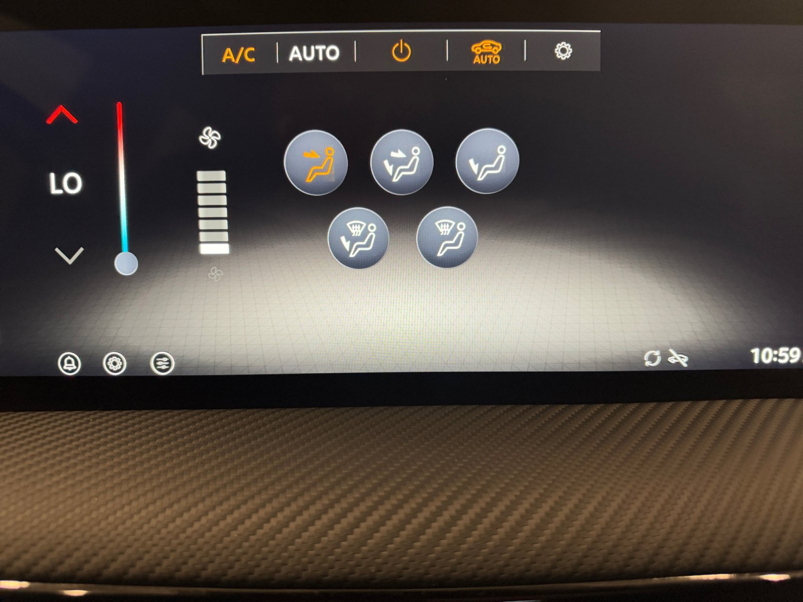Used 2026 Nissan Kicks SR FWD image 18